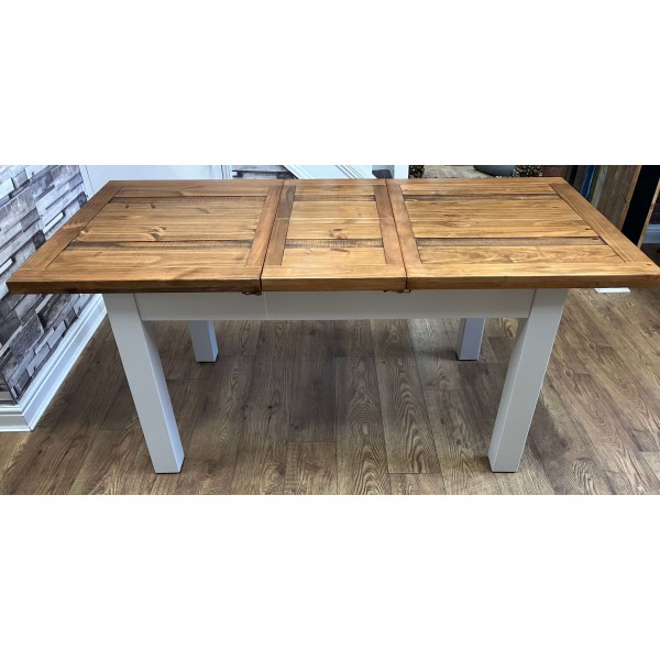 Cotswold Painted 1.4m Extending Table