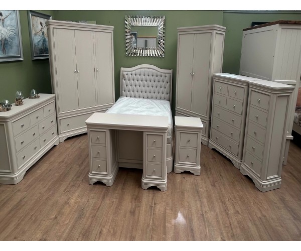 Cambridge Bedroom Range