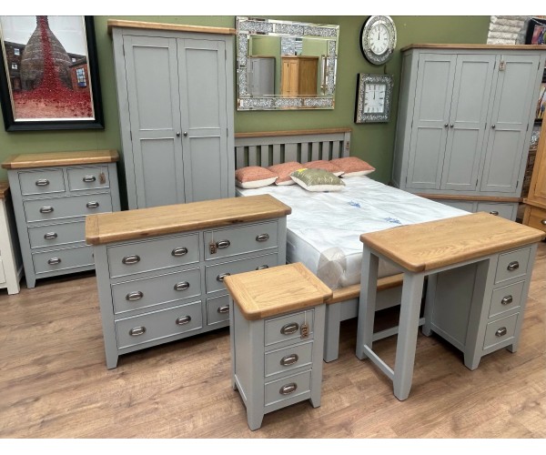 Montrose Bedroom Range