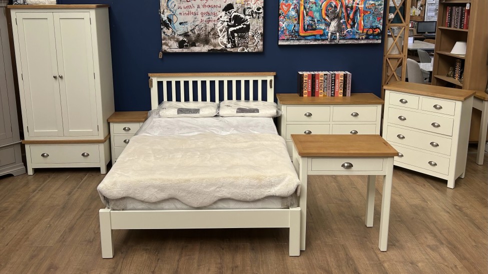 Dakota White Bedroom Range